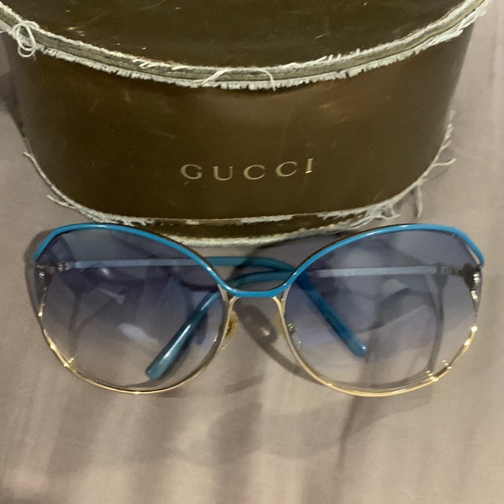 Gucci women sunglasses